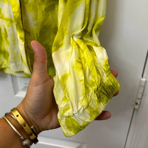! Marie Oliver button up blouse Marie Oliver June Blouse - Citrus Tie Dye - Picture 3 of 4